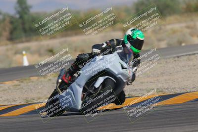 media/Sep-30-2023-SoCal Trackdays (Sat) [[636657bffb]]/Turn 4 (945am)/